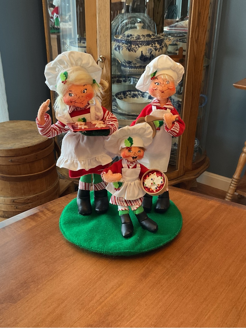 Annalee Christmas Holiday Family Baker Gingerbread Trio